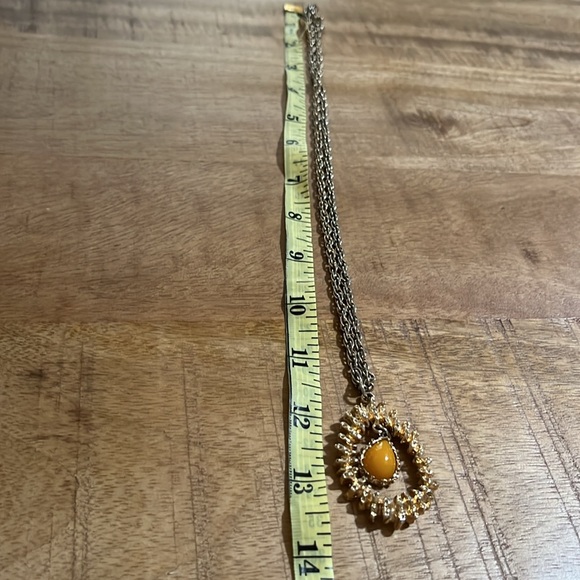 Vintage Sarah Coventry Necklace & Earrings Set - Picture 8 of 8